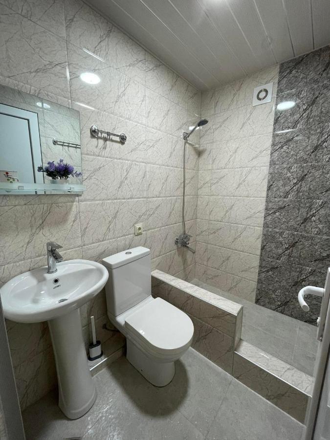 קוטאיסי Sisi Guest House מראה חיצוני תמונה