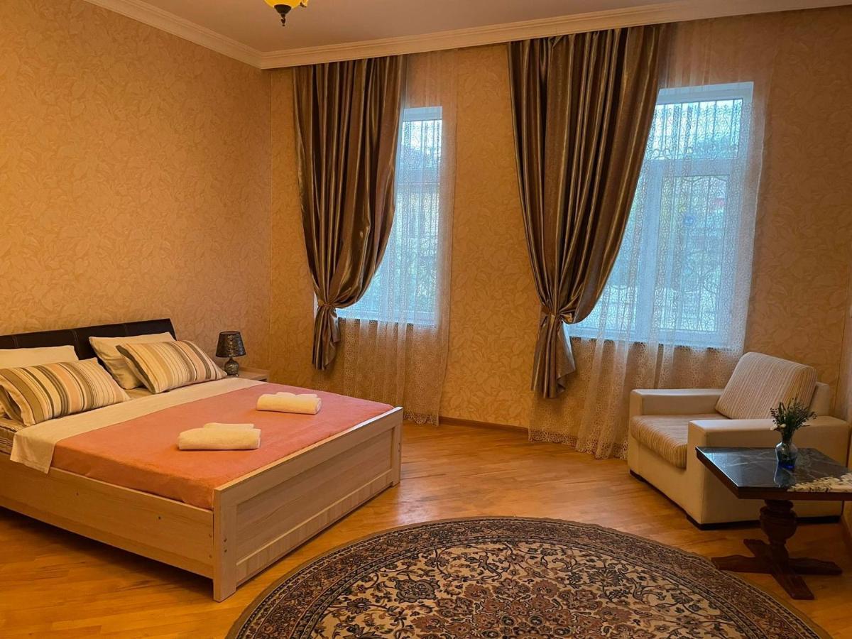 קוטאיסי Sisi Guest House מראה חיצוני תמונה